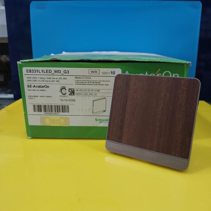 Saklar 1Gang 1Way Schneider Avatar On Wd Kayu