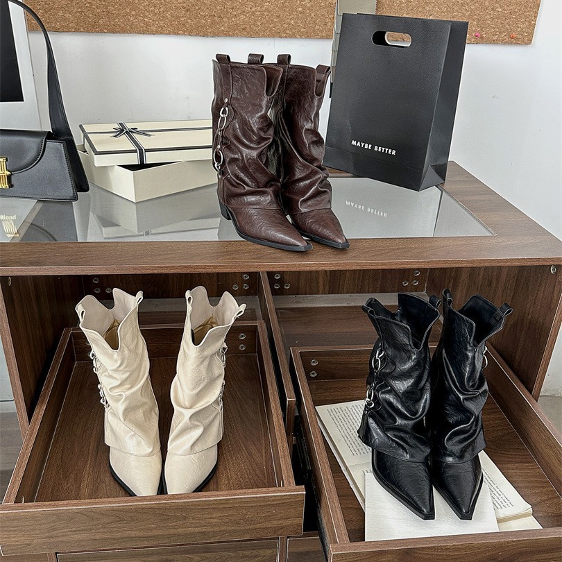 Retro American Pointed Toe Short Boots Women's Black Slim Fit Slip-On Calf Boots Fashionable