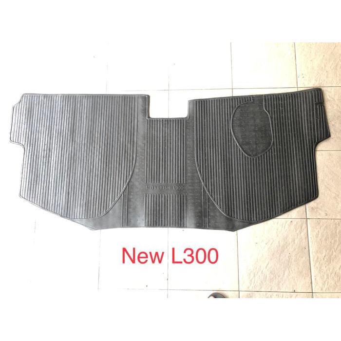 Karpet Karet Mobil L300