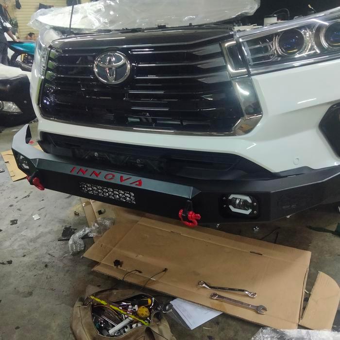Tanduk Depan Innova Venturer 2021 2022