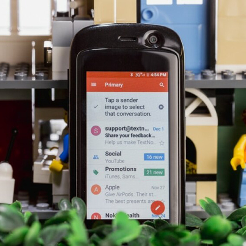 4G LTE Super Mini Smartphone 2GB RAM 16GB ROM 2.45" Android 8.1 MTK6737 Quad Core Google Play Small