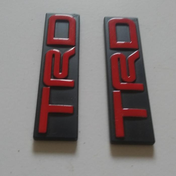 Emblem Trd Grill Fortuner 2012