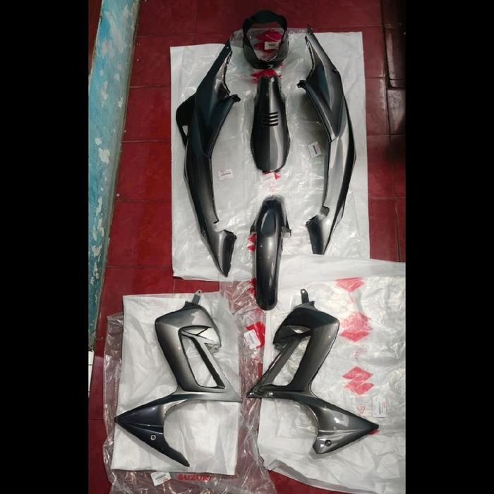 BODY FULL SET SUZUKI SATRIA FU 150 2004-2012 CKD BARONG ABU-ABU ORIGINAL SGP