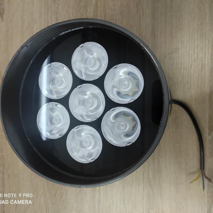 Lampu Sorot Tembak Jarak Jauh Fokus 20Watt