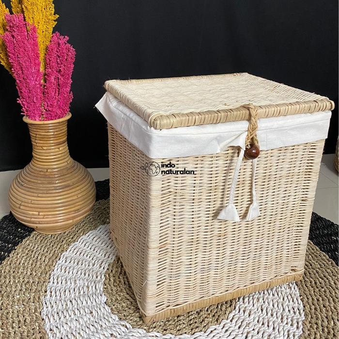 Laundry Basket Rattan / Kotak Laundry / Keranjang Laundry Rotan with Top RB02