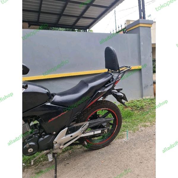 Sandaran Jok Belakang Motor Megapro Mono