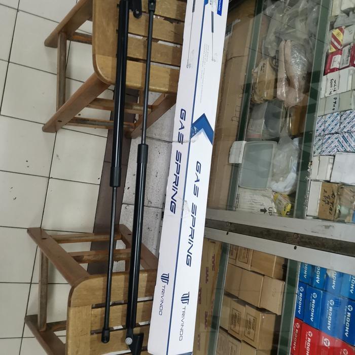 Shock Bagasi Kia Travello