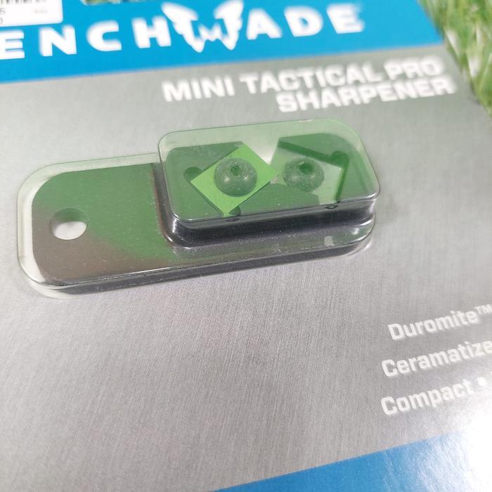 Pengasah Pisau Benchmade Mini Tactical Pro Sharpener Knife