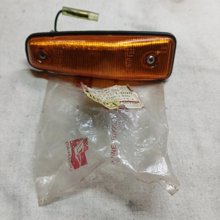Lampu Sen Fender Kanan Original Daihatsu Charade G10 Thn79 Sp 83
