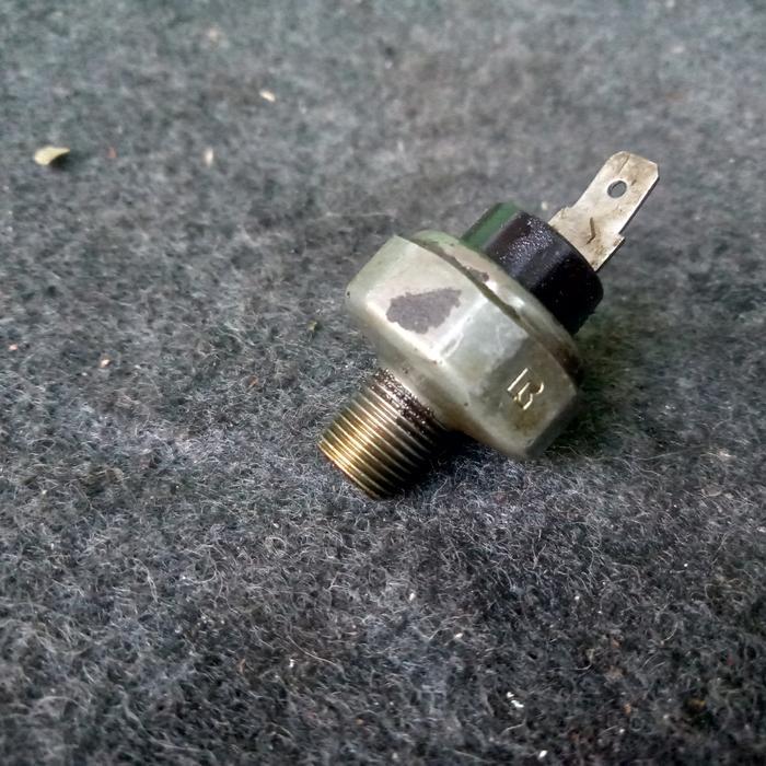 switch oli Suzuki Aerio