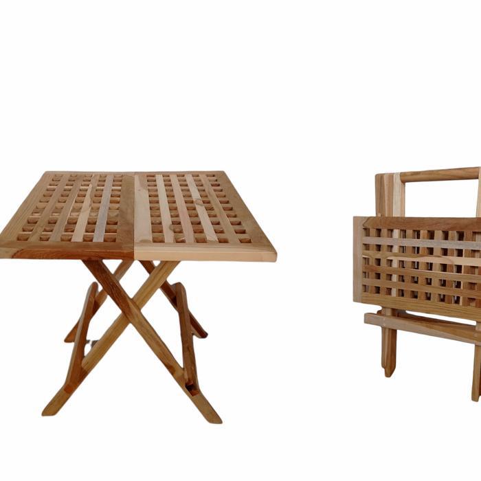 Meja lipat kotak portable