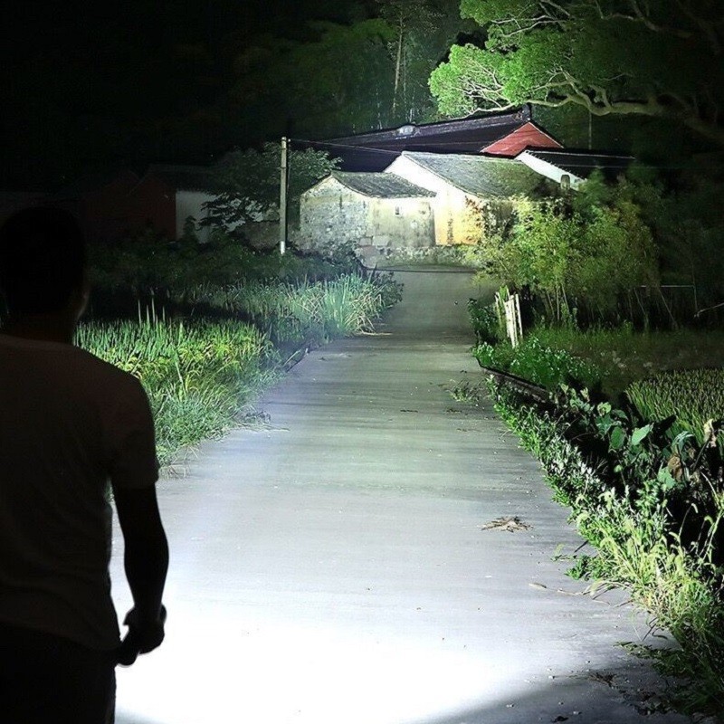 15000mAH Super Bright Diving Flashlight 3*XHP70 LED Professional Powerful Scuba Lantern IPX8