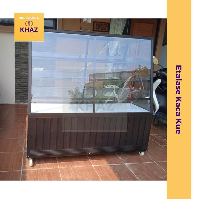 Showcase Etalase Kaca Kue Donat Alumunium frame Coklat