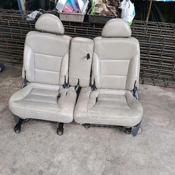 Spesial DISKON Jok / kursi belakang ( baris 2 ) Bekas mobil Honda Stream non facelift bahan kulit