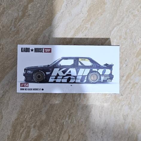 Diecast 1/64 Mini GT X Kaido House BMW M3 (E30) Kaido Works V1 Purple