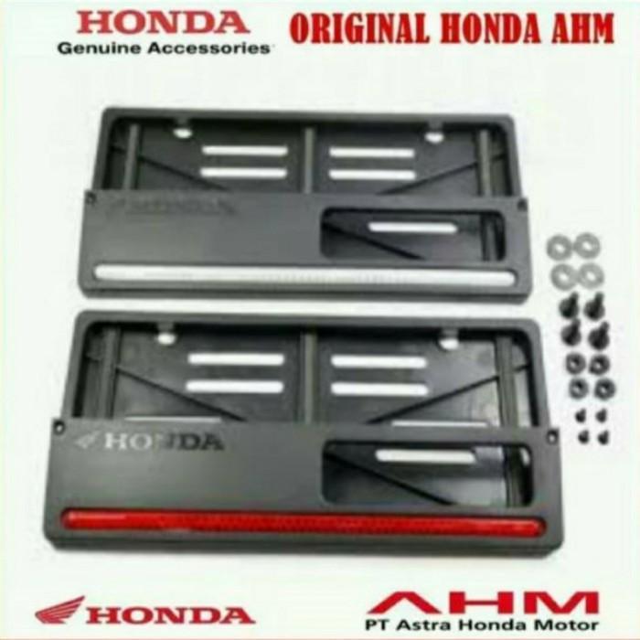 Dudukan Cover Nomor Honda Original Honda AHM - AHM Slim