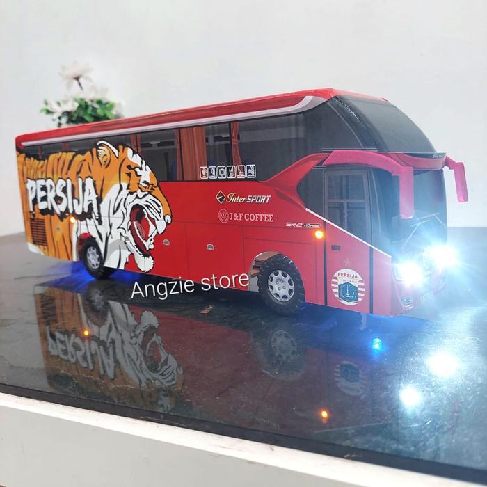 Miniatur bus bis Persija sr2