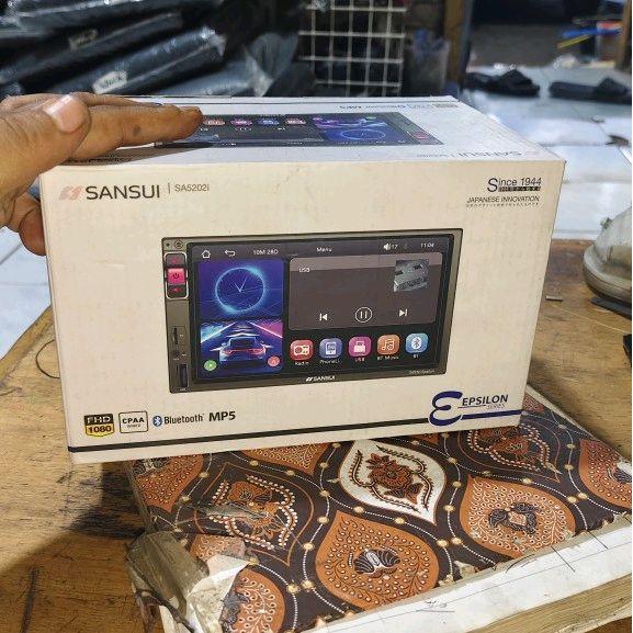 Head unit mobil universal deckless merek Sansui