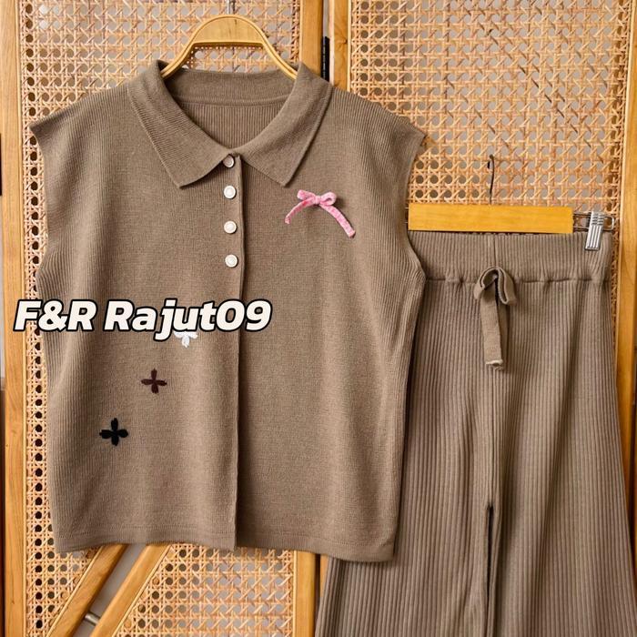 Oneset Auraa Vest Rompi Rajut Kerah Polo Kancing Motif Bunga Pita Setelan Celana Kulot Premium