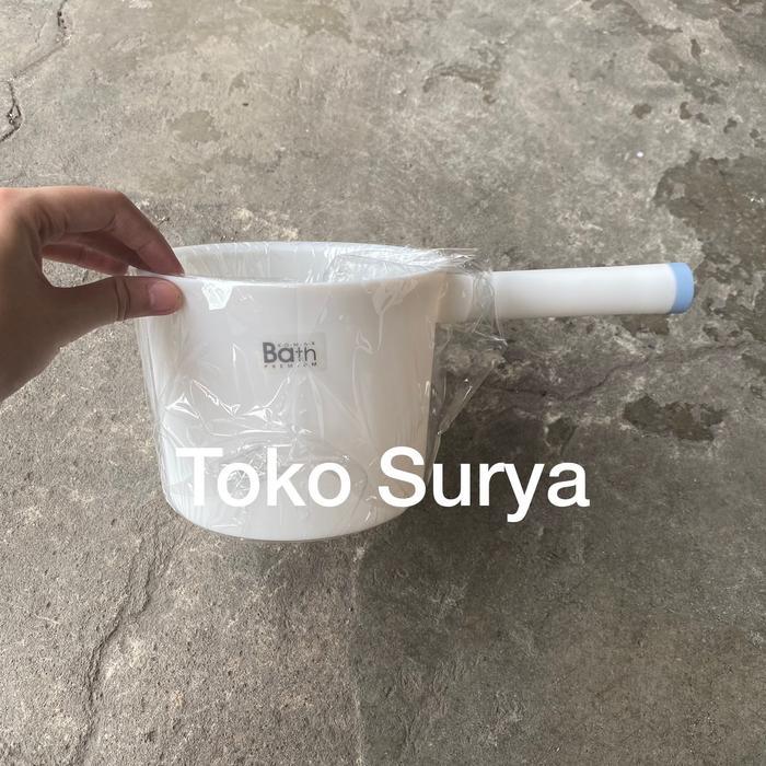 Kamar Mandi Alat Mandi Gayung Mandi Premium Shower Puff