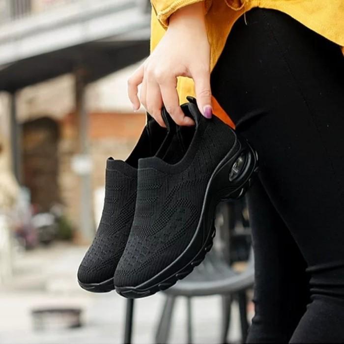 Slip On Wanita Import Kets Casual Tanpa Tali