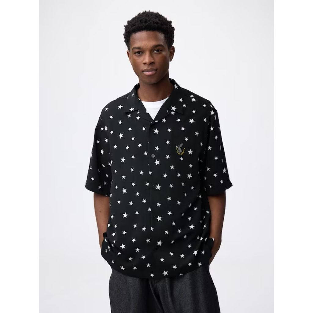[PO] Kemeja GU x JoJo Bizarre Open Collar black & Star (5/8 sleeve) POTJ [WAJIB TANYAKAN STOCK SEBEL