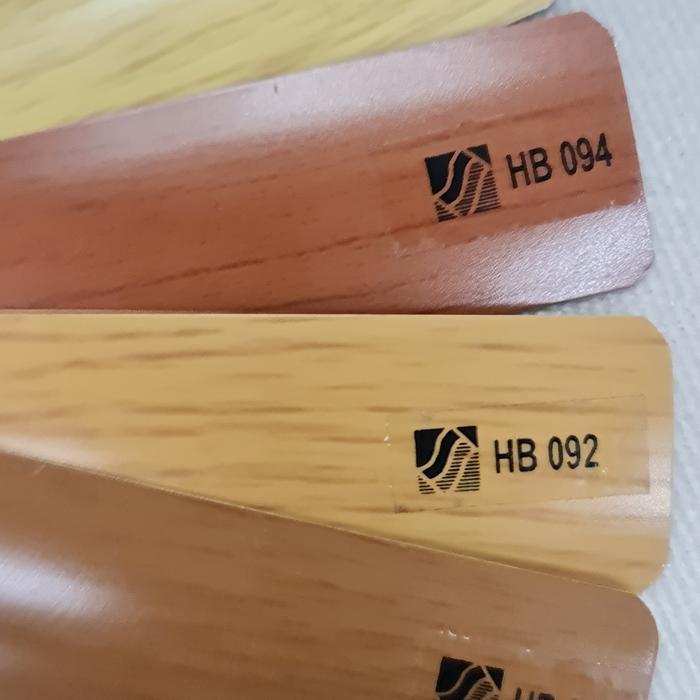 Tirai Venetian blind/ horizontal blind 25 mm motif kayu TANPA PREORDER - Happy Mart