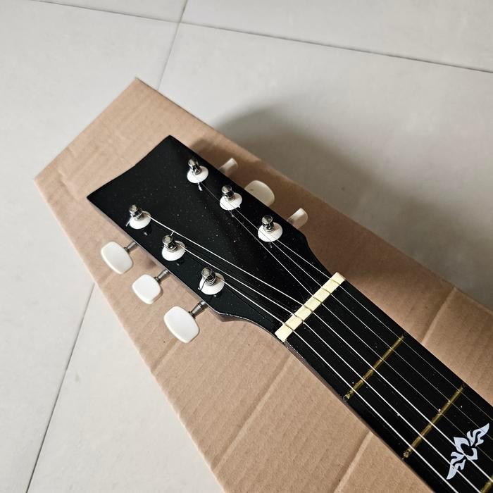 gitar akustik pemula murah