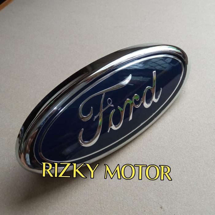 Emblem Grill Depan Ford Focus Mk2 2005 - 2011