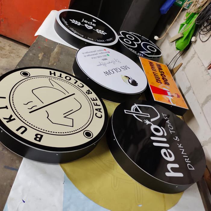 neon box bulat custom