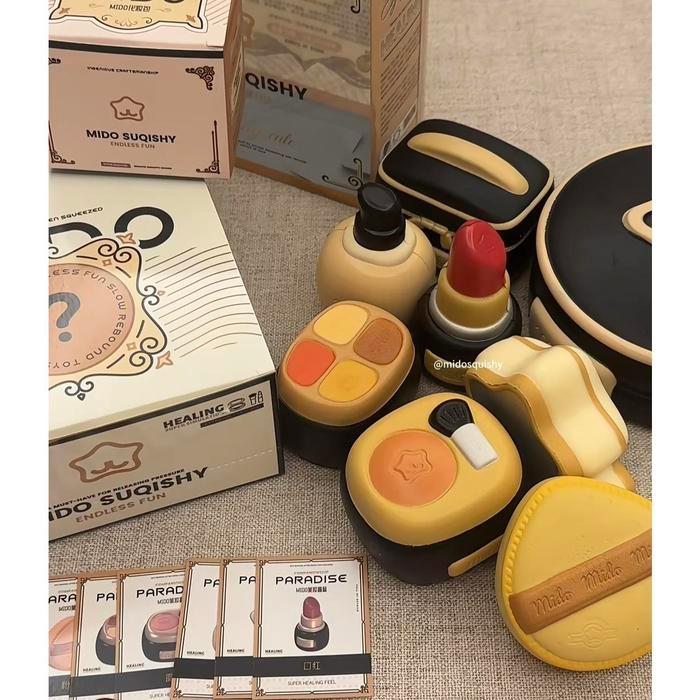 1pcs Random (No Set) Squishy Mido Licensed Blind Box Cosmetics Make Up Super Soft Slow Rising Good