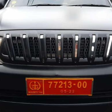 Grill Fortuner Prado 2009
