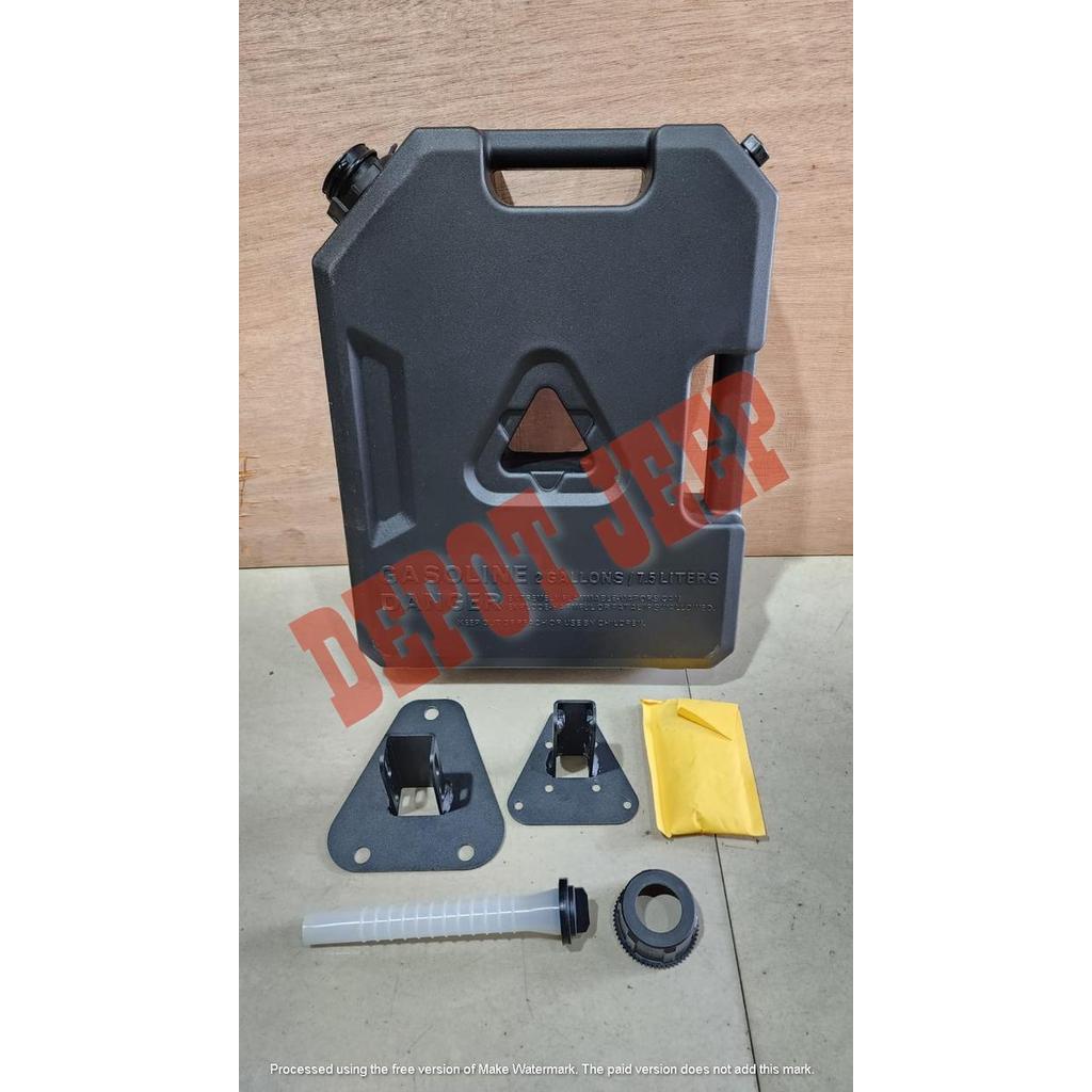 Jerigen 7.5 Liter & Bracket Untuk Pasang Di Ban Serap Mobil Jimny Jb74