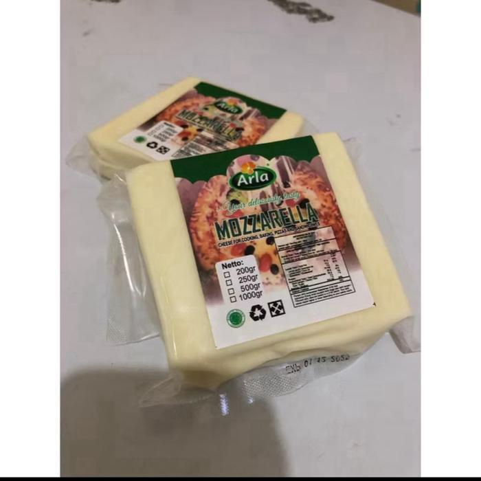Keju Mozzarella arla 200gr Import Denmark