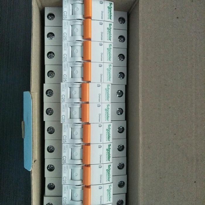 Mcb Schneider/Merlin Gerin 25A