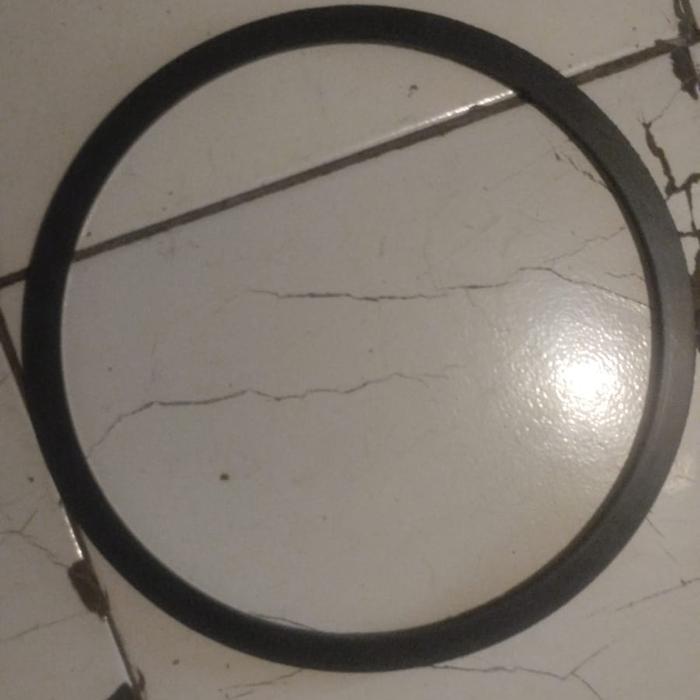 seal manhole cover 10 inch