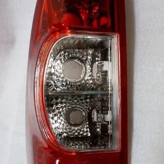 Isuzu D Max Dmax 2006 2007 2008 2009 2010 2011 Lampu Stop Lamp