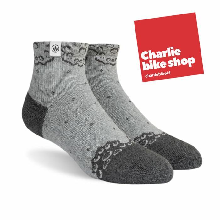 KAOS KAUS KAKI WANITA STAYCOOL SOCKS BABY GREY WOMEN KNIT SOCK KODE 472