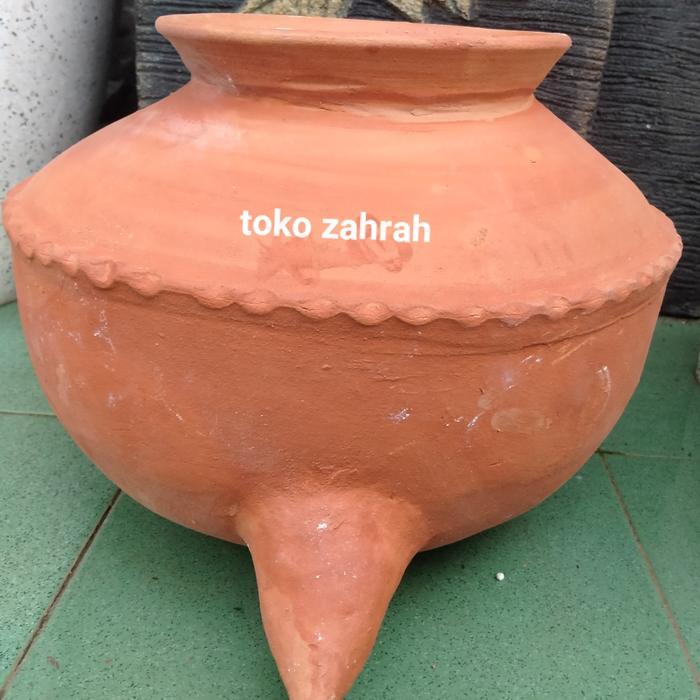 Padasan wudhu Gentong wudhu jadul Padasan wudhu Tanah Liat jadul