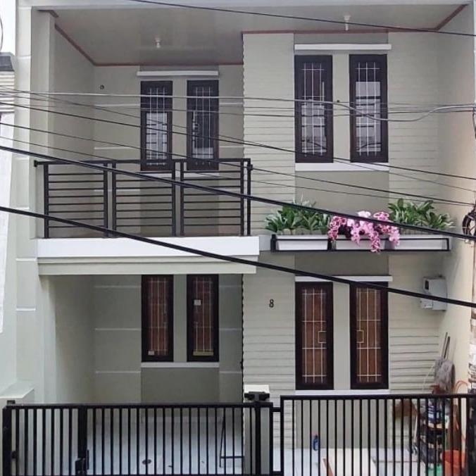 Koralineshop Rak Balkon Minimalis/Gantungan Pot Bunga Balkon/Gantungan Balkon Minimalis Besi