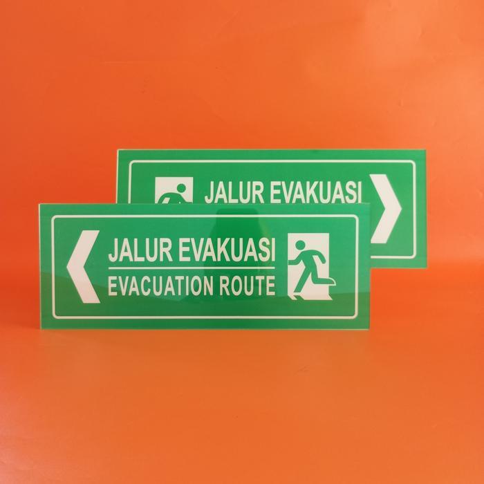 Rambu Akrilik Jalur Evakuasi/ Akrilik Tempel/ Jalur Evakuasi