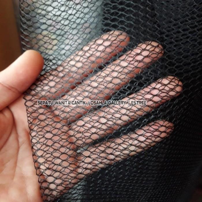 Bahan Kain Jala / Kain Jaring Tipis Lubang Kecil 3 mm Hitam-Roll