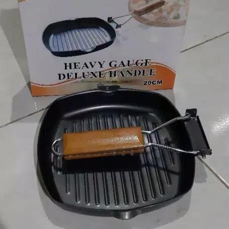 SQUARE GRILL PAN 20 CM / PAN GRILL KOTAK