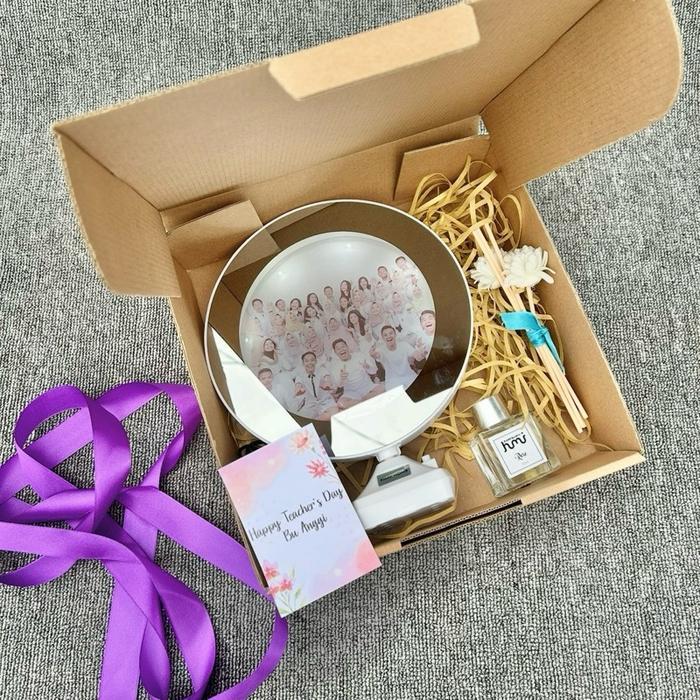 Hampers Cermin Ajaib Reed Diffuser - Hadiah Ultah Kado Wisuda Kado Sidang Gift