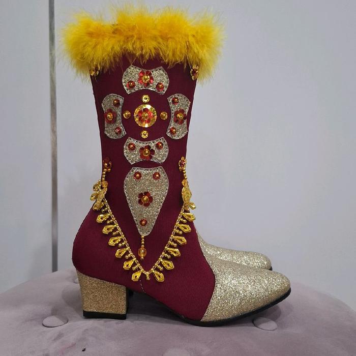 Sepatu Mayoret Merah Maroon Variasi Bunga/Sepatu Mayoret Terbaru/Sepatu Mayoret Cantik/Sepatu