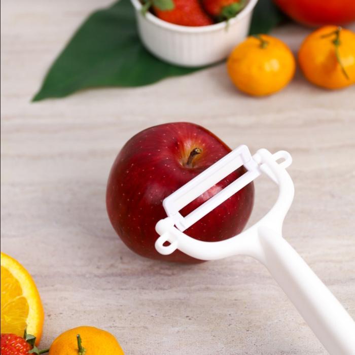 Kohana Ceramic Peeler White