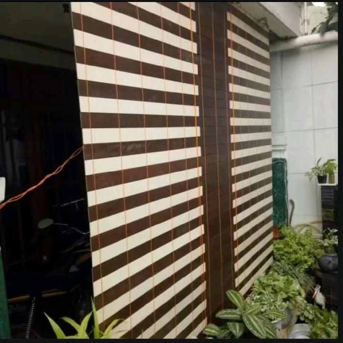 kerey tirai gulung Outdoor bahan plastik PVC include Tali penggulung Best seller