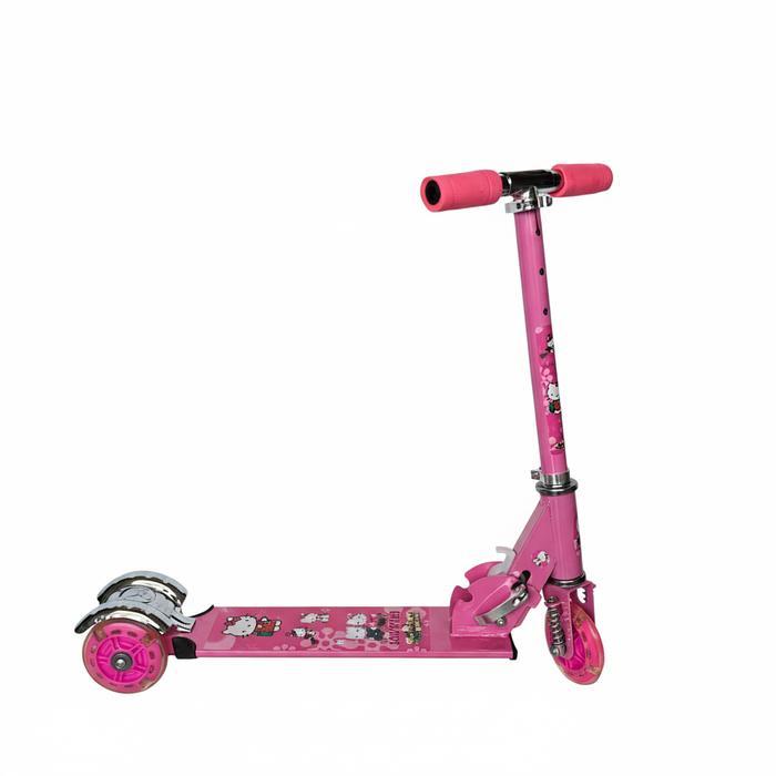 Skuter Otoped Roda Tiga Warna Pink untuk Anak-anak Aman Nyaman dan Mudah Digunakan Cocok untuk