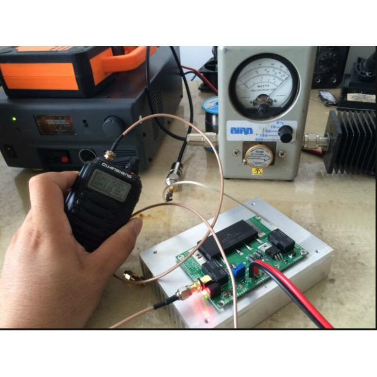 410-470MHZ 20W/30W UHF RF Radio Power Amplifier AMP 433MHZ For UHF Walkie-talkie Radio With M57704H 