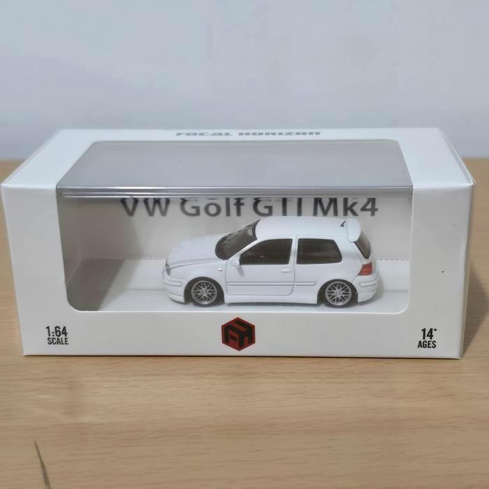 Focal Horizon VW Golf GTI MK4 White Diecast Koleksi Mobil Mainan Mini Scale 1/64 Hotwheels Langka